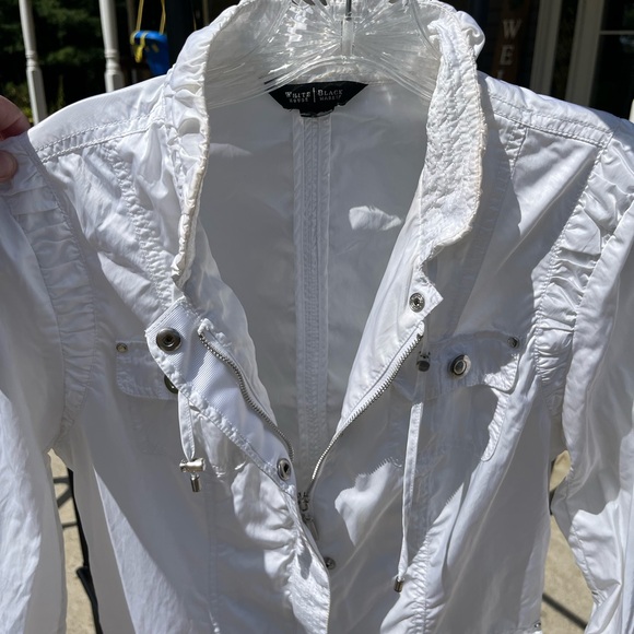 White House Black Market Crisp White Utility Jacket - Picture 6 of 12